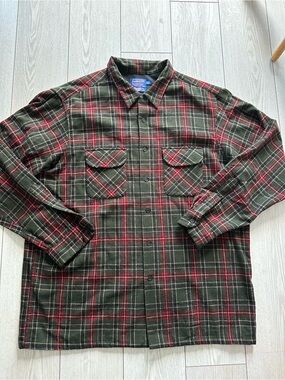 Pendleton Men’s Green & Red Plaid Flannel Shirt Jacket